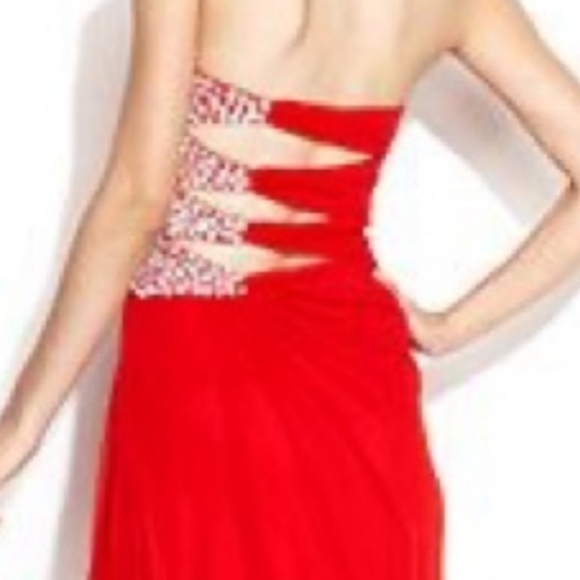 XSCAPE FORMAL DRESS - Picture 16 of 17